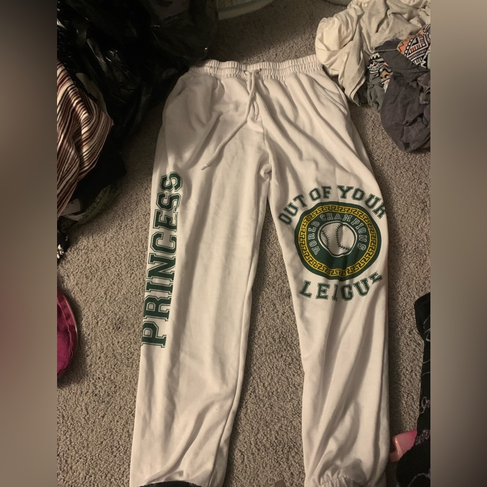 medium sweats